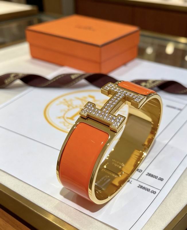 Hermes Bracelet  05yxs15 (4)