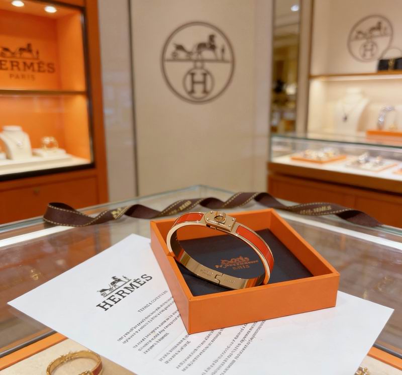 Hermes Bracelet  05yxs16 (23)