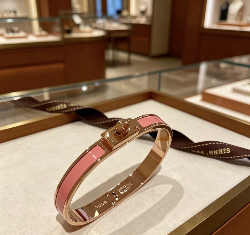 Hermes Bracelet  05yxs16 (28)