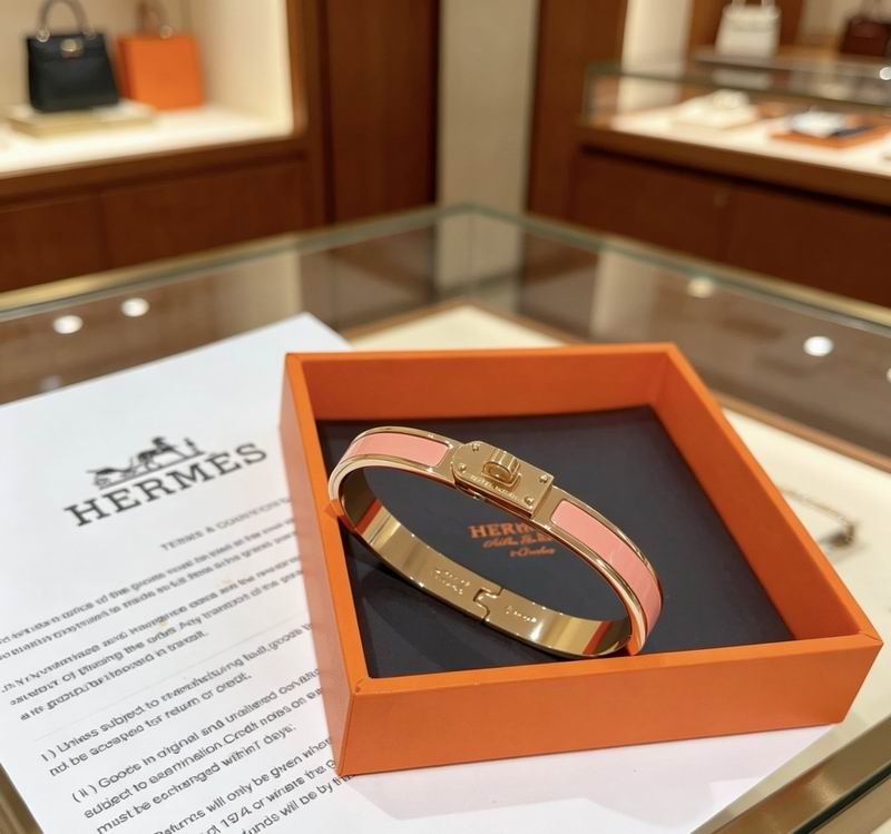 Hermes Bracelet  05yxs16 (29)