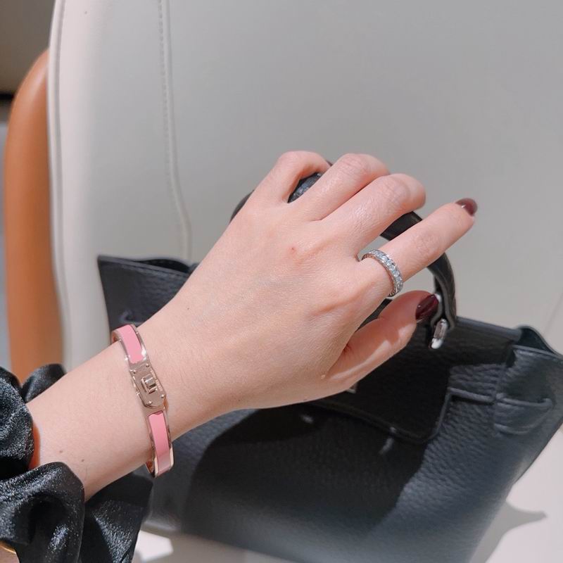 Hermes Bracelet  05yxs16 (33)