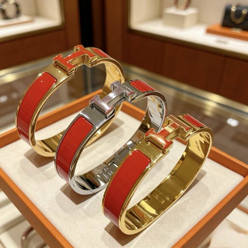 Hermes Bracelet  05yxs17 (1)