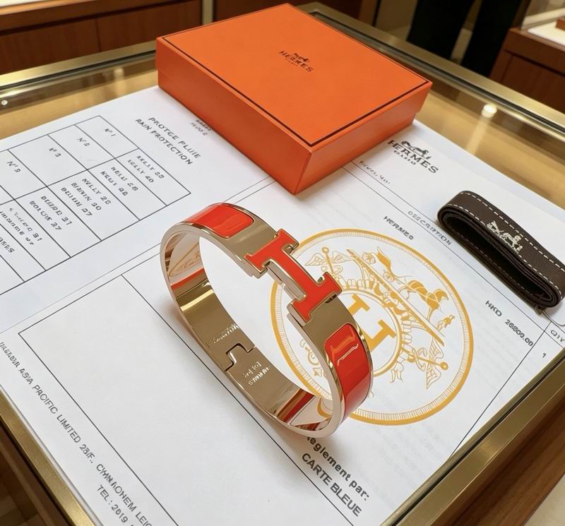 Hermes Bracelet  05yxs17 (19)