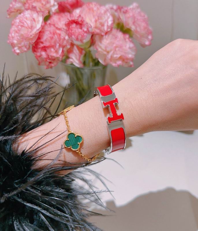 Hermes Bracelet  05yxs17 (7)