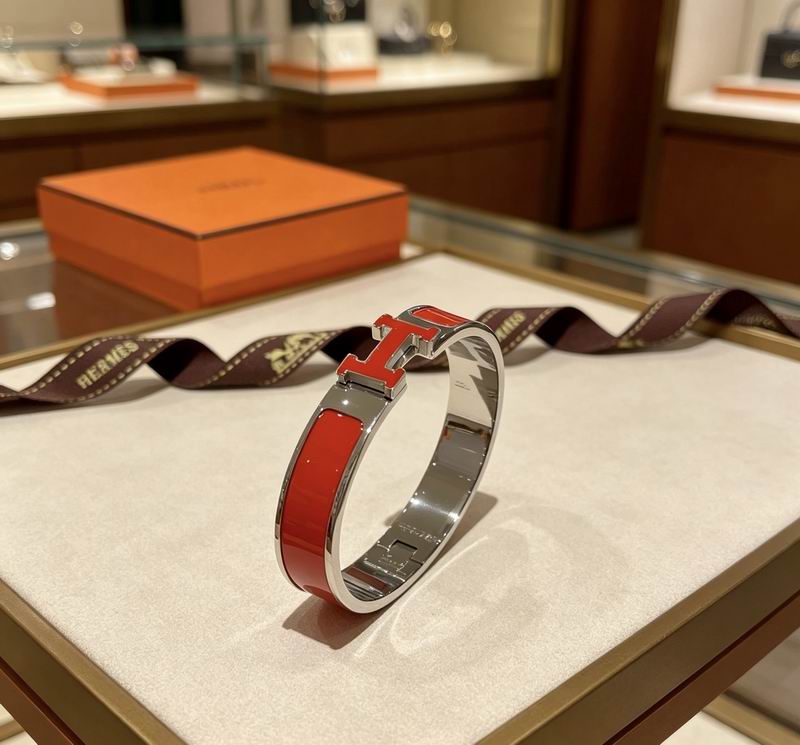 Hermes Bracelet  05yxs17 (8)