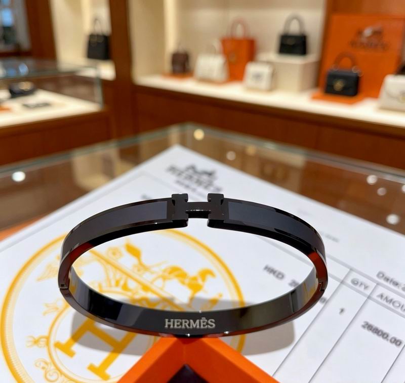 Hermes Bracelet  05yxs20 (2)
