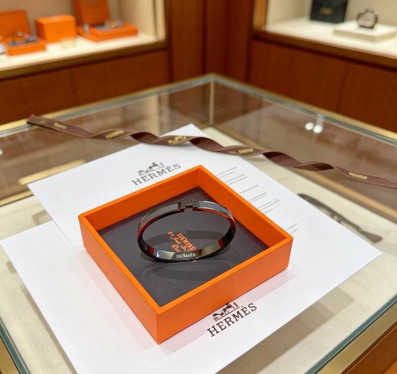 Hermes Bracelet  05yxs20 (5)