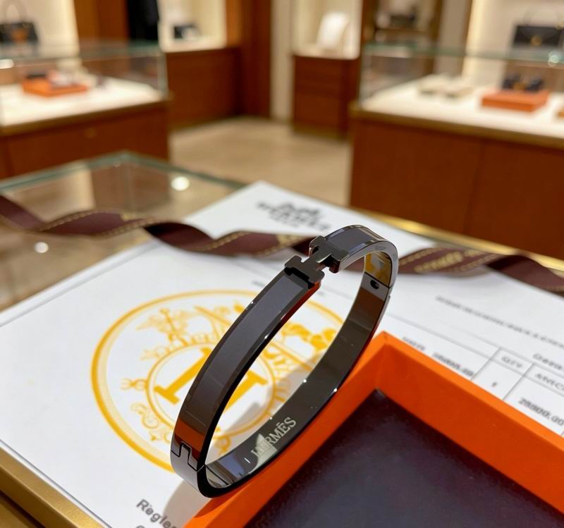 Hermes Bracelet  05yxs20 (7)