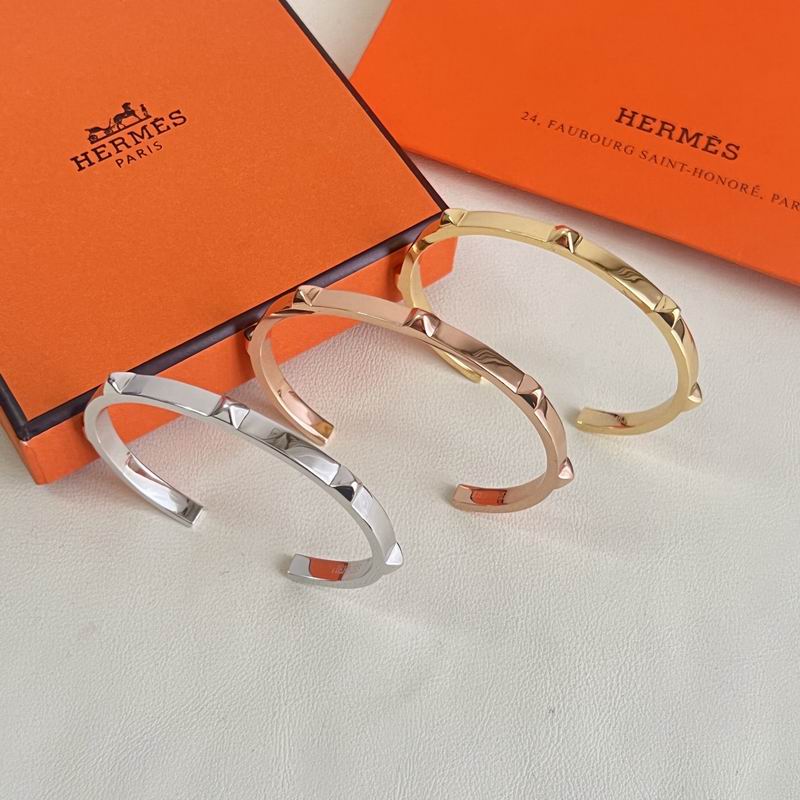 Hermes Bracelet  05yxs23 (7)