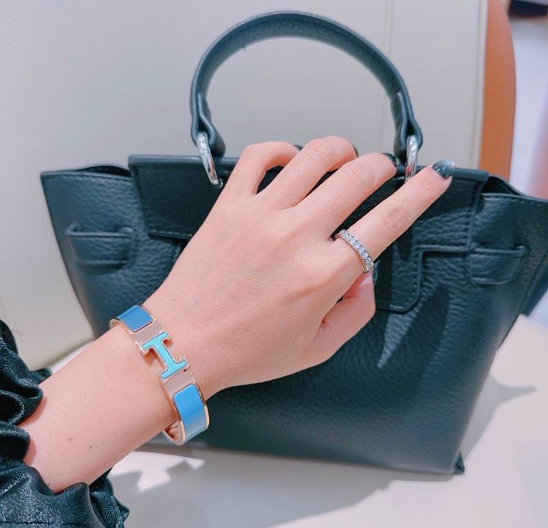Hermes Bracelet  05yxs24 (3)