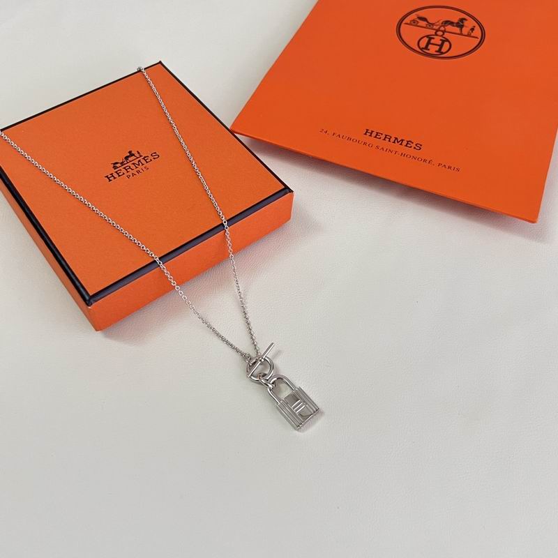 Hermes Necklace 04yxs12 (1)