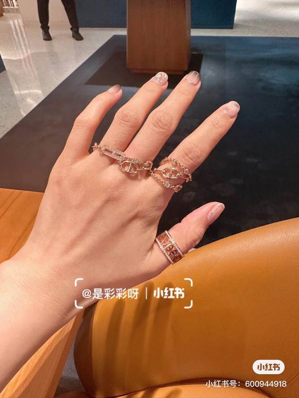 Hermes Ring 02yxs01 (2)