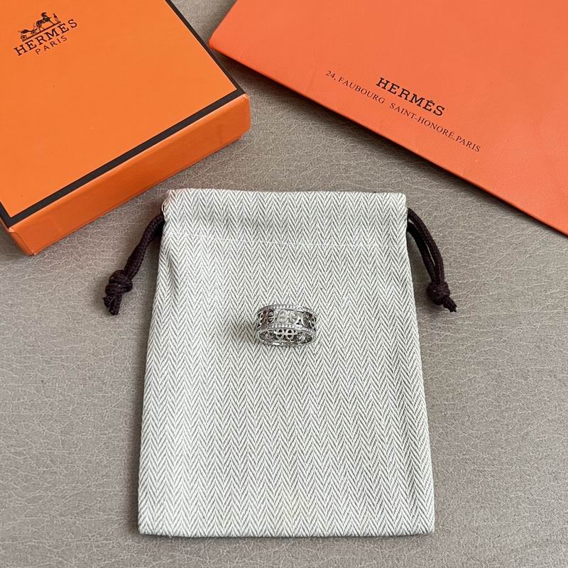 Hermes Ring 02yxs01 (9)