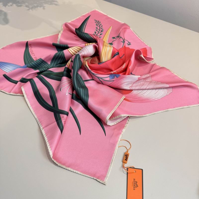 Hermes Silk Scarf 90X90cm E01 (20)