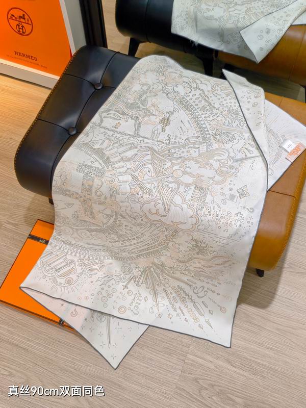 Hermes Silk Scarf 90X90cm E17 (16)