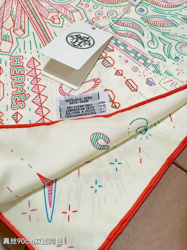 Hermes Silk Scarf 90X90cm E17 (5)