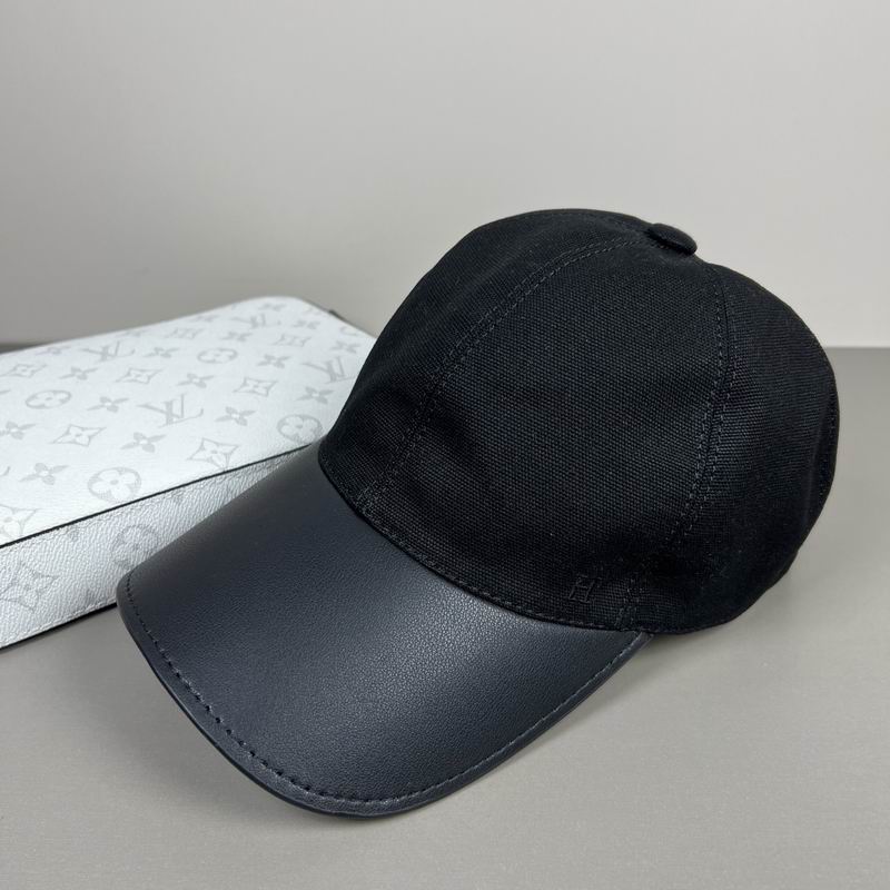 Hermes cap dx (1259)
