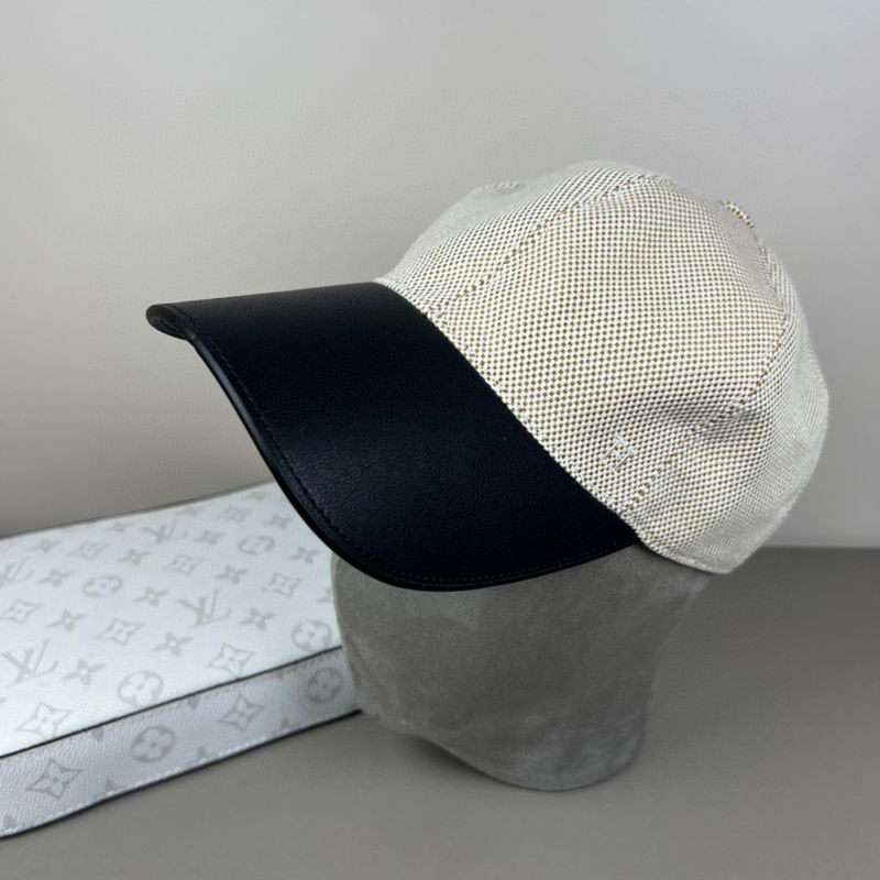 Hermes cap dx (1282)