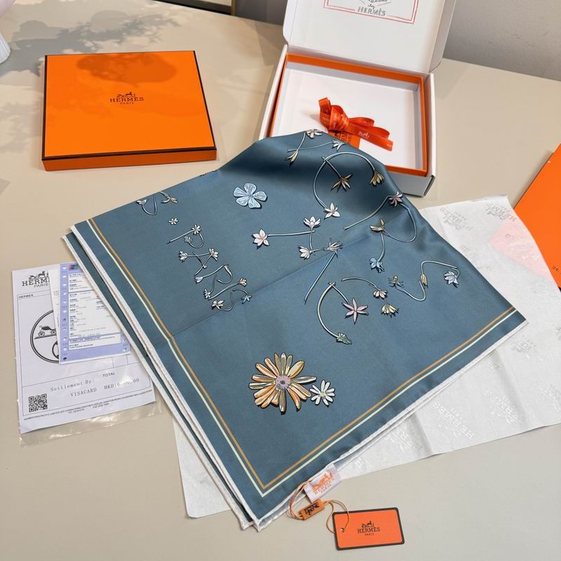 Hermes silk scarf 90X90cm E05 (16)