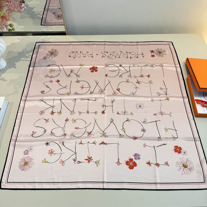 Hermes silk scarf 90X90cm E05 (35)