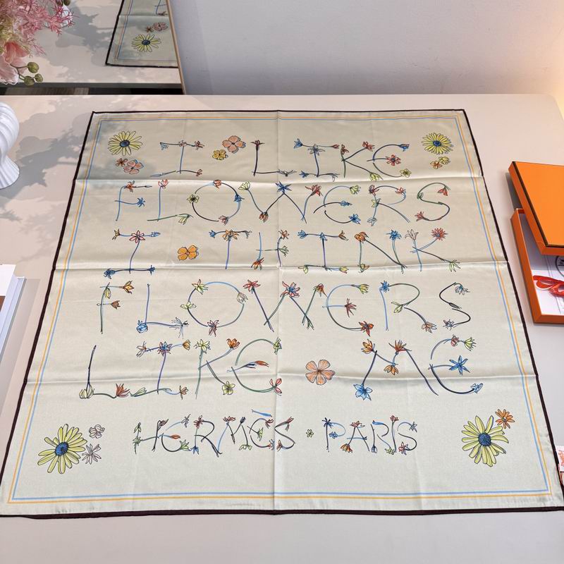 Hermes silk scarf 90X90cm E05 (38)