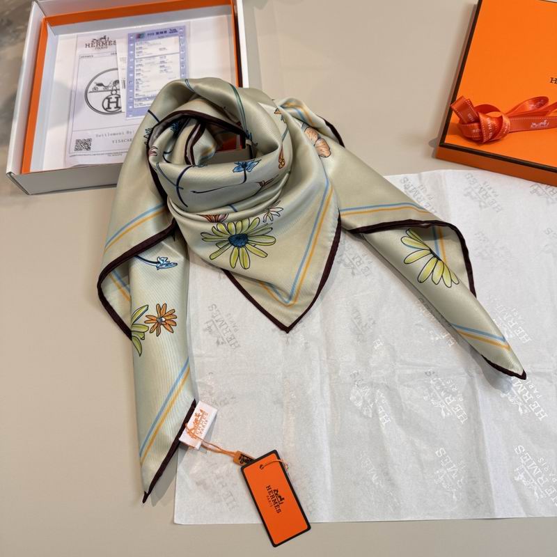 Hermes silk scarf 90X90cm E05 (41)