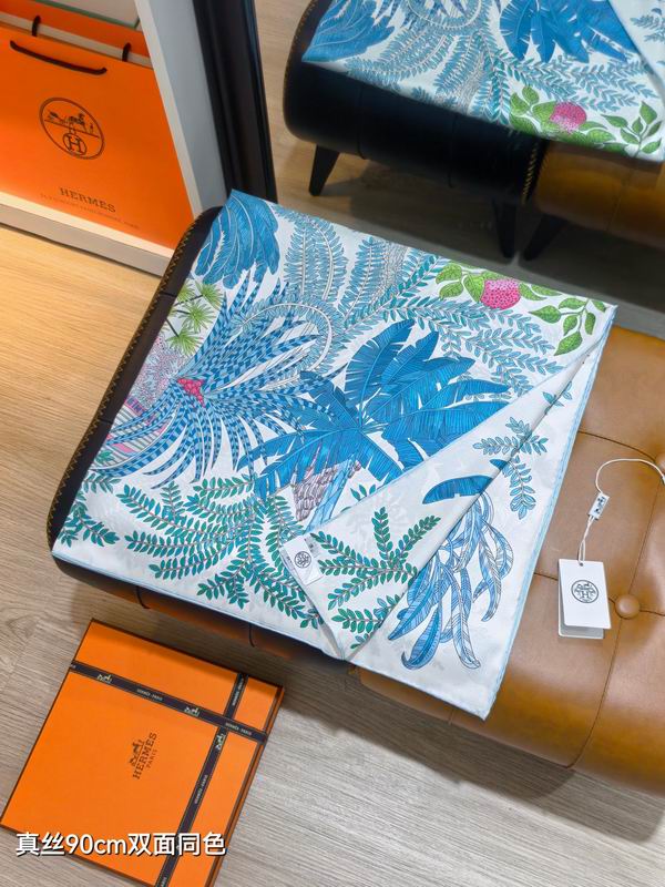 Hermes silk scarf 90X90cm E16 (6)