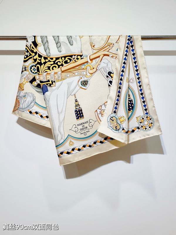 Hermes silk scarf 90X90cm E27 (13)