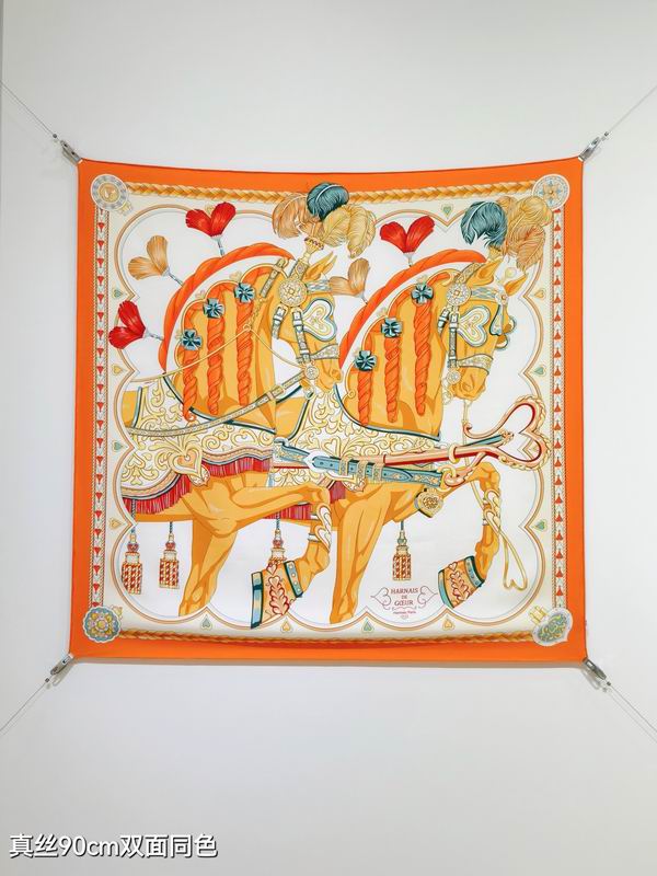 Hermes silk scarf 90X90cm E27 (8)