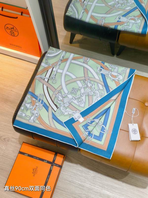 Hermes silk scarf 90X90cm E28 (33)