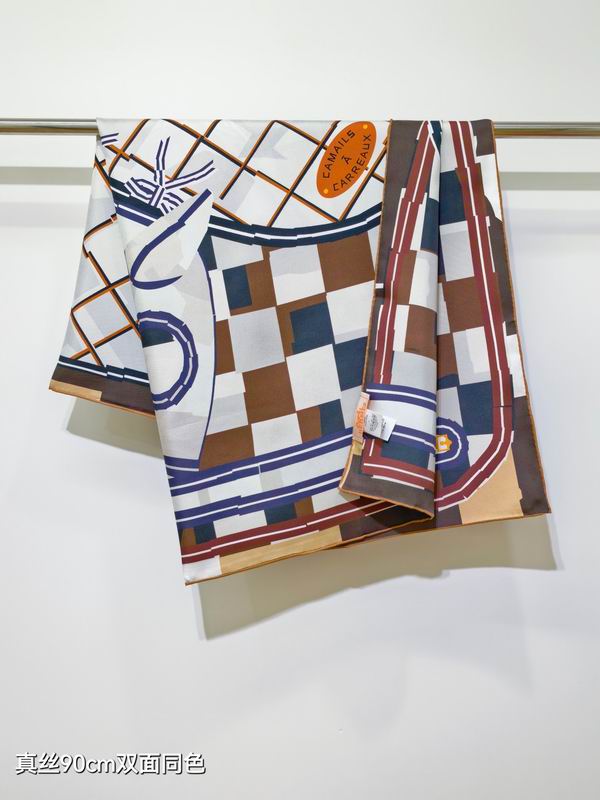 Hermes silk scarf 90X90cm E35 (3)