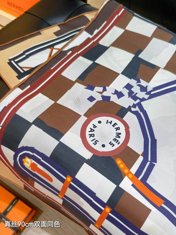Hermes silk scarf 90X90cm E35 (5)
