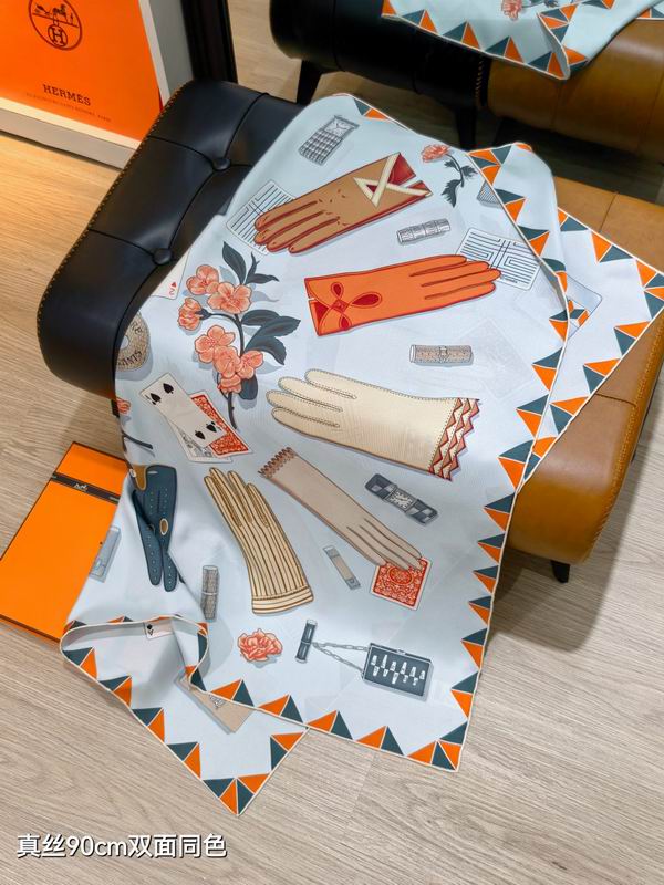 Hermes silk scarf 90X90cm E38 (36)