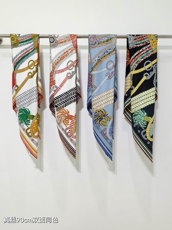 Hermes silk scarf 90X90cm E39 (1)