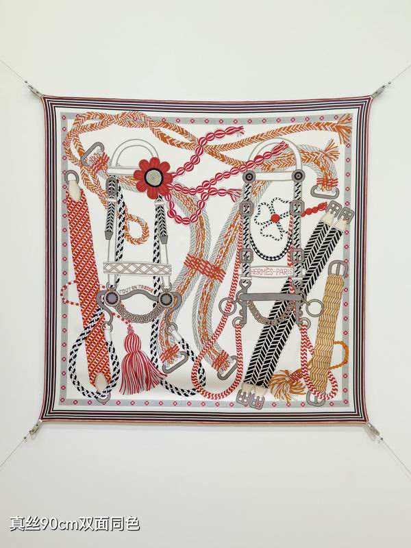 Hermes silk scarf 90X90cm E39 (32)