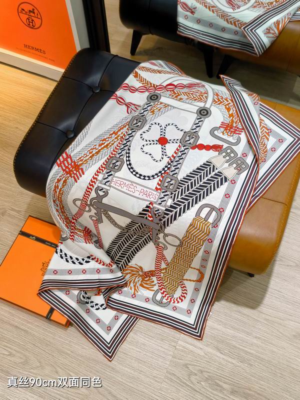 Hermes silk scarf 90X90cm E39 (37)