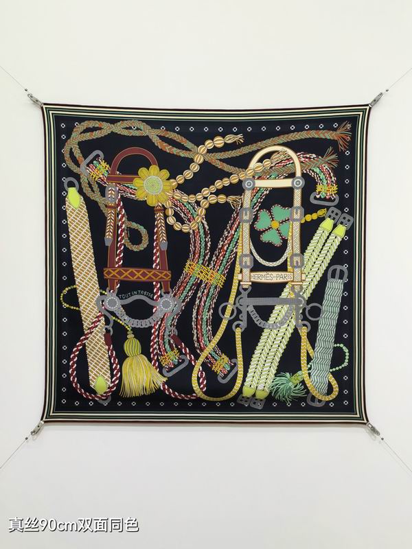 Hermes silk scarf 90X90cm E39 (8)