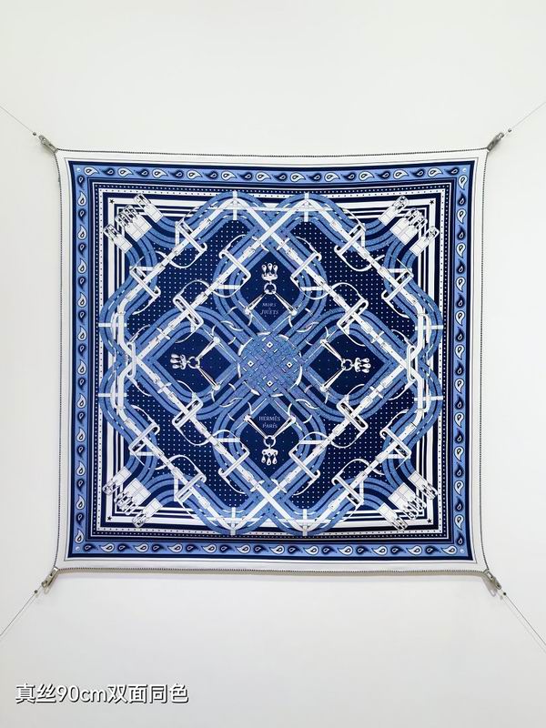 Hermes silk scarf hm (10)