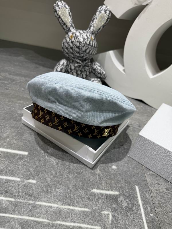 LV Beret dx (34)