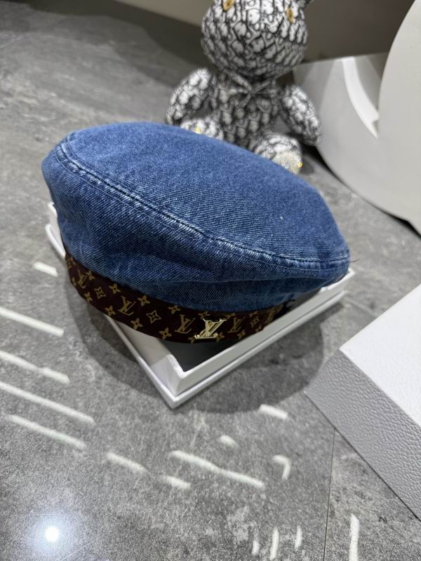LV Beret dx (36)