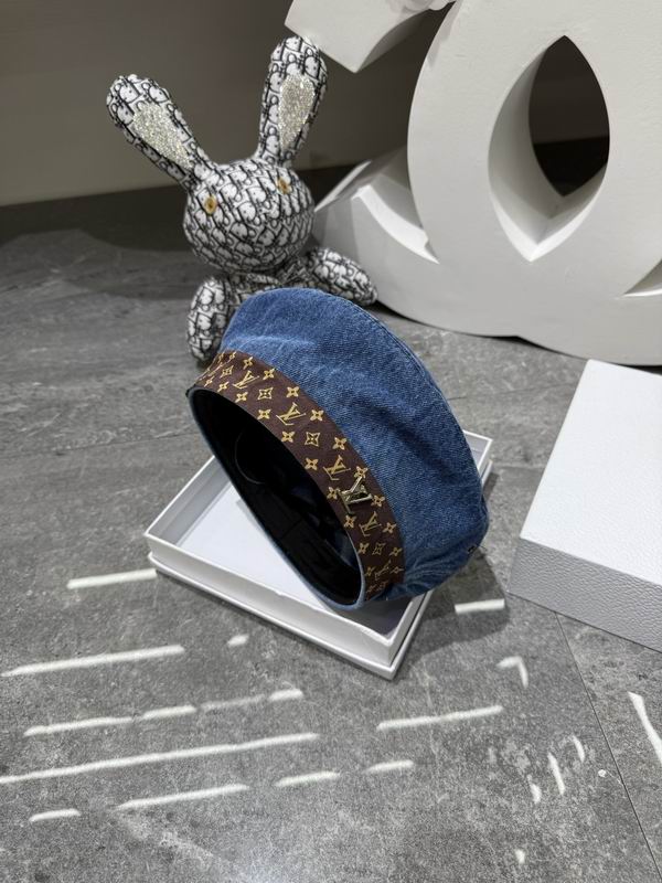 LV Beret dx (37)