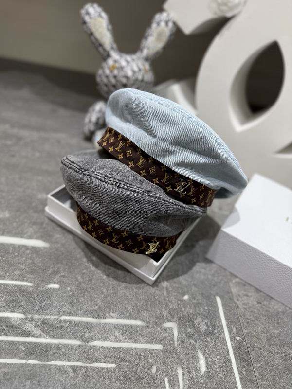 LV Beret dx (40)