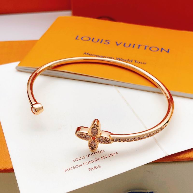 LV Bracelet  04yxs04 (5)
