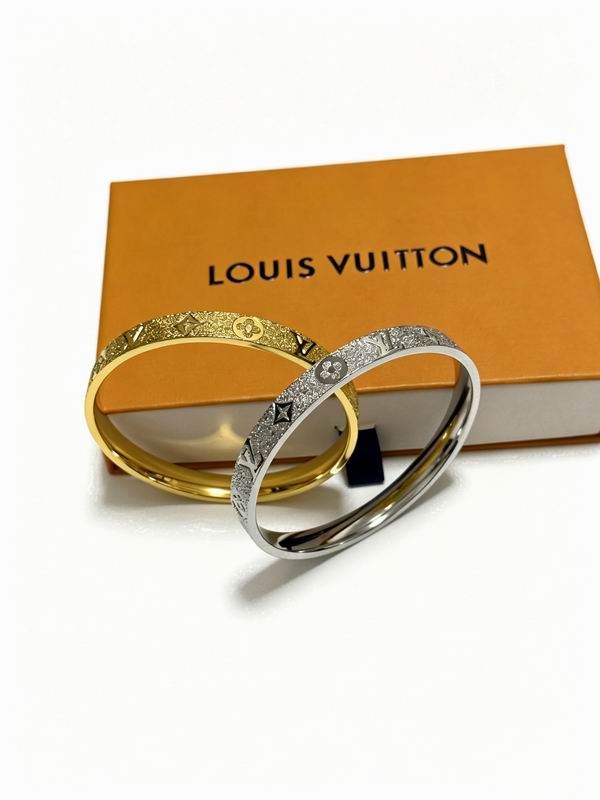 LV Bracelet  04yxs05 (14)