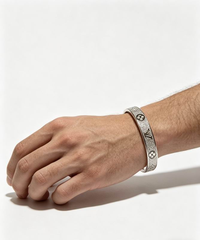 LV Bracelet  04yxs05 (16)