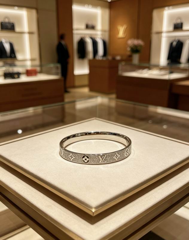 LV Bracelet  04yxs05 (17)
