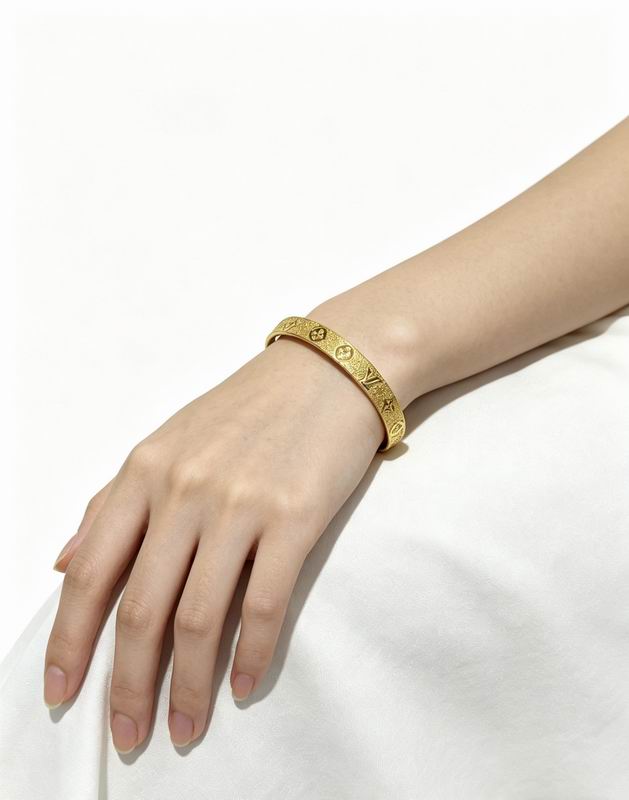 LV Bracelet  04yxs05 (7)