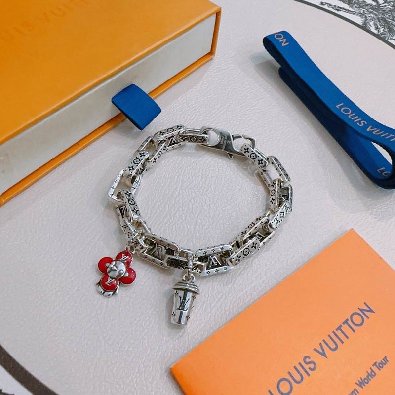LV Bracelet  04yxs102 (5)