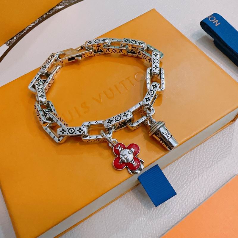 LV Bracelet  04yxs102 (8)