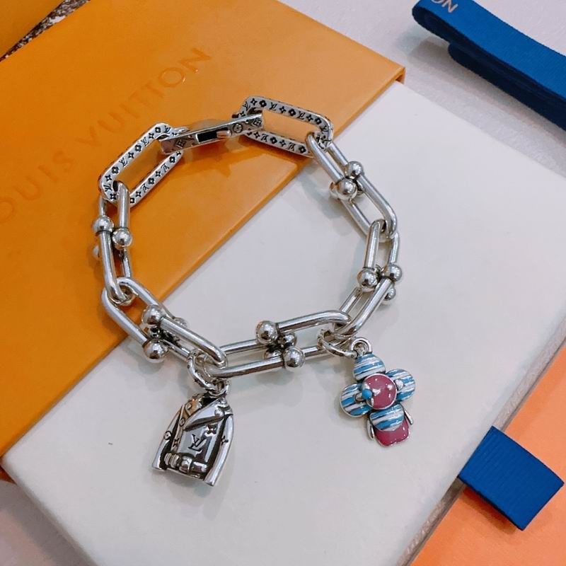 LV Bracelet  04yxs103 (6)